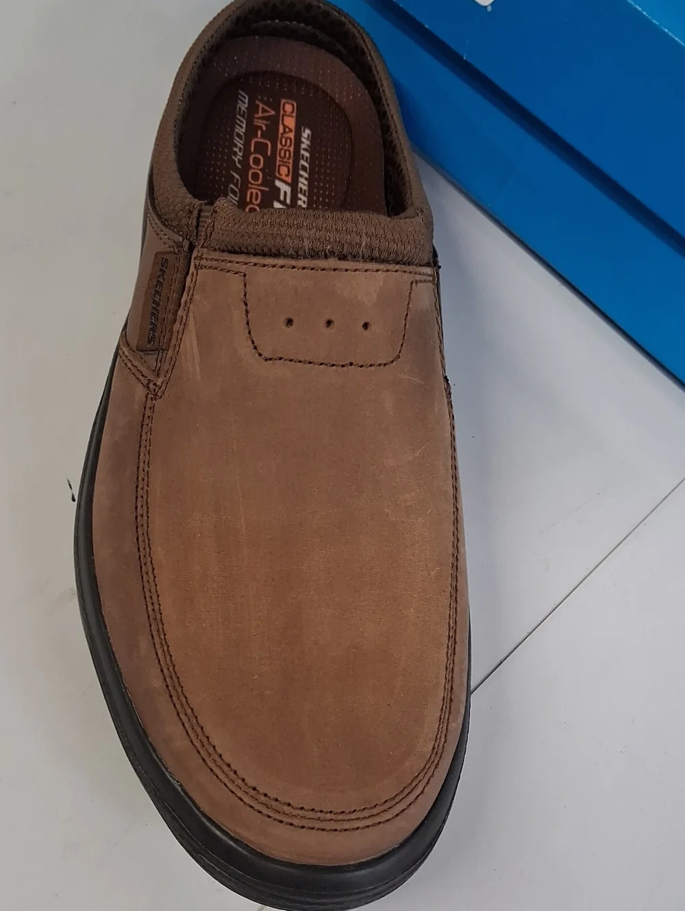 Skechers slip men’s